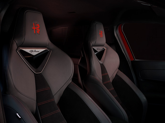 Alfa Romeo Junior - Junior Elettrica - Interior - Corsa Seats