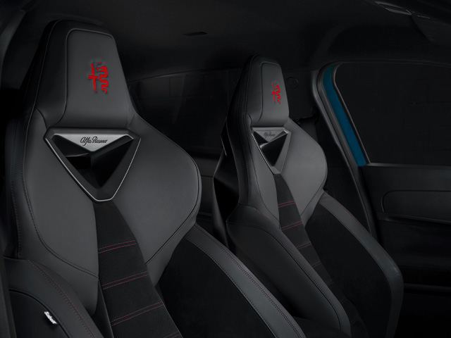 Corsa seats