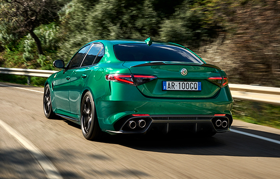 Alfa Romeo Saloon Cars - Sports Saloon