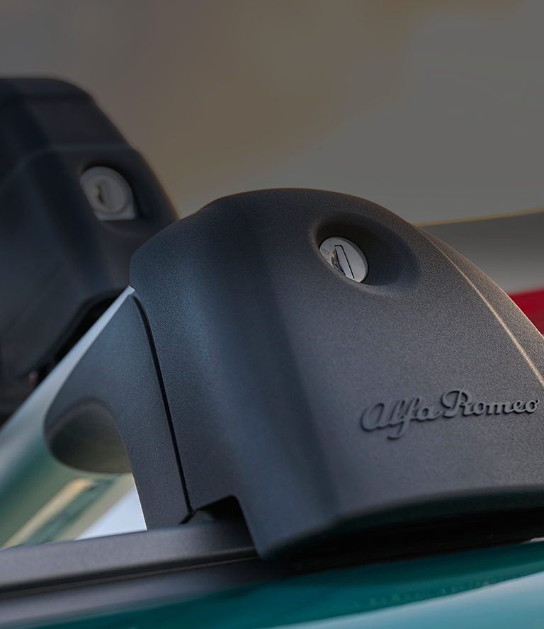 Alfa Romeo Accessories - Canvas - Mobile