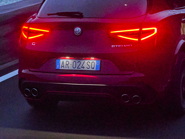 Rear lamps