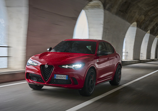 Alfa Romeo Stelvio Quadrifoglio - MY24 - Cutting Edge Technology