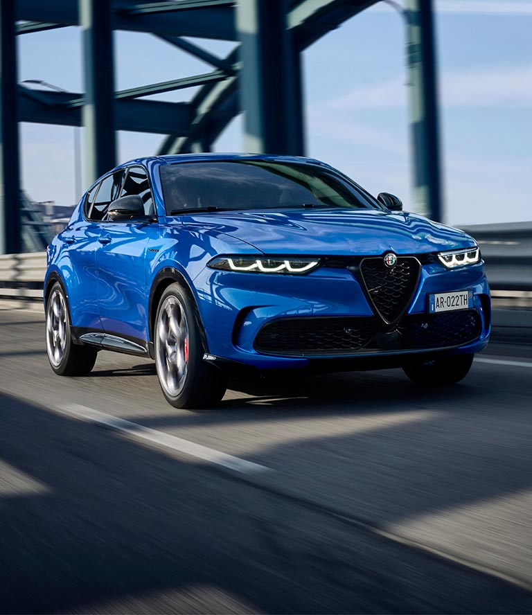 Alfa Romeo Tonale | Hybrid SUV | Alfa Romeo UK