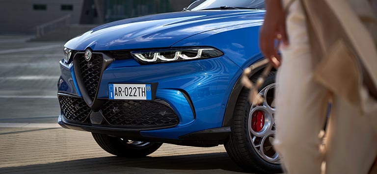 Alfa Romeo Tonale Exterior – Headlights– Alfa Romeo